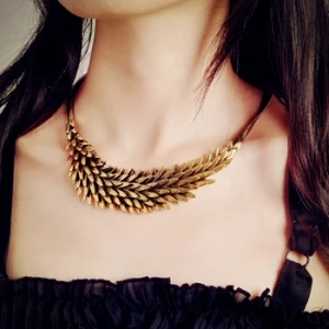 Alloy Metal Feather Wing Hedgehog Necklace