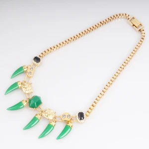 Box Chain Resin Wolves Heads and Teeth Necklace