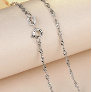 China Manufacturer Sterling Silver Chain Necklace without Pendant