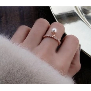 China Supplier Pearl Copper Alloy Rings Design For Women Christmas Gift
