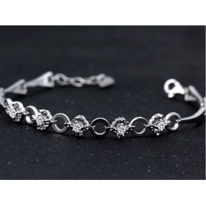 Diamond White Gold 18K Woman Bracelet Manufacturer in China