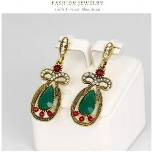 Китай Famous wholesale fashion stud earrings for women small retro diamond multicolor gemstone earrings female производителя