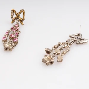Hanging design antique silver red stone from china earring E30094