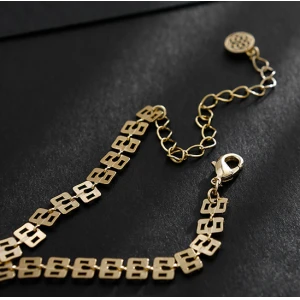 High Quality Fashion Artificial Stone Gold Short Necklace for Woman