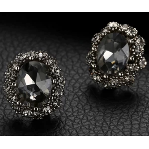 China High Quality Manufacturer Zinc Alloy Stud Earrings for Woman Hersteller