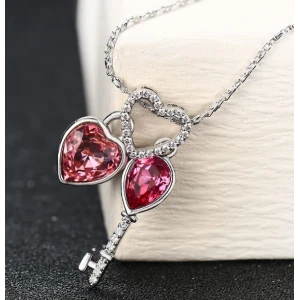 Lucky Key Copper Heart Pendant Necklace Made with Crystals for Girls Alloy Jewelry 2018 Hot