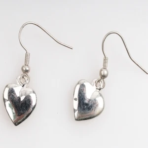 Korean model selling earrings cheap heart shape earirngs E30185