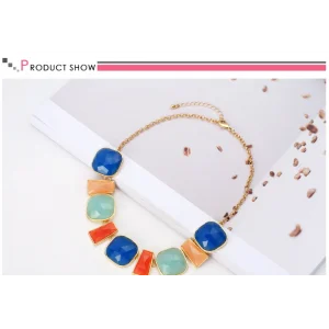 New Style Fashion Necklaces Short Jewellery Colorful Sweater Pendant for Wemen