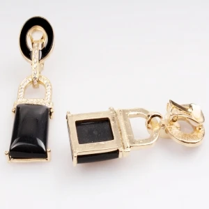 New design resin round shaped english lock clip on earrings