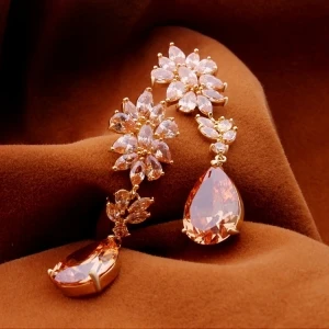 New style European and American jewelry zircon Austrian crystal long earrings high ear earrings wholesale China manufacturer