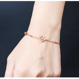 Professional Supplier Metal Alloy Rose Gold Bracelet Diamond 4C Standard