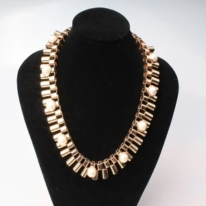 Tank Chain Bullet Case Necklace with Pearl N90009