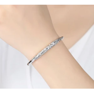 White 9999 Sterling Silver Rose Pattern Bracelet Supplier China