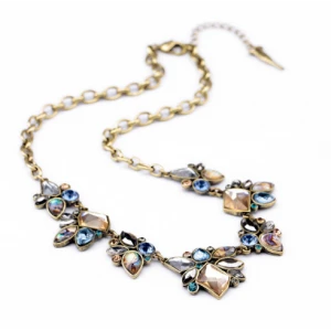 Wholesale Bronze Alloy Colorful Crystal Short Chain Beads Necklace for Woman