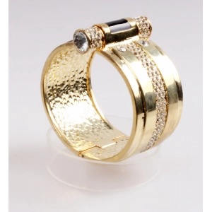 Wide Bracelet Plated 18K Gold  Alloy Jewelry Fashion Bangle Bracelet Jewelry Designers