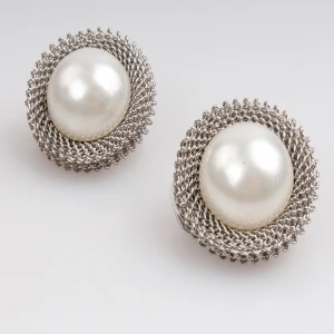 big twisted wire latest design of pearl earrings E30039