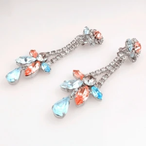 cheap flower shaped rhinestone dangling earrings E30061