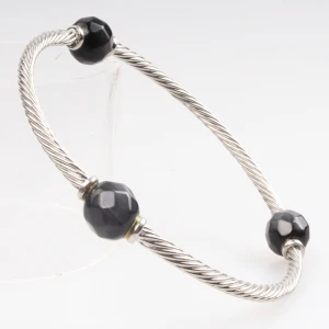 child silver jamaica bangle seed bead bracelet B10114