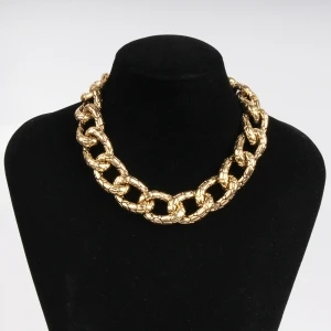 colored plastic chain link stingray skin jewelry necklace N90402