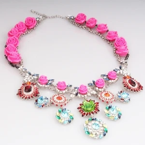 fashion jewelry acrylic flower rhinestone choker necklace N90019