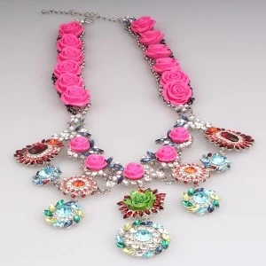 Китай fashion jewelry acrylic flower rhinestone choker necklace N90019 производителя
