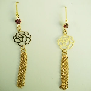 gold chain flower shaped rose hanging earrings E30072