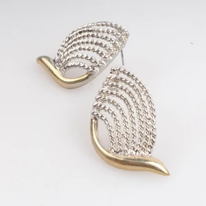 handmade silver ostrich wire animal shaped earrings E30059