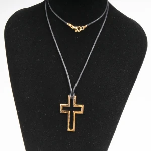 leather rope horseshoe nail cross pendant necklace N90294