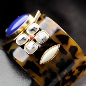 marijuana leaf leopard print acrylic cuff bracelet STB003