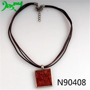 China mens leather cord turquoise coral pendant necklace N90408 fabricante