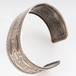 patriotic identification plain metal cuff bracelet B10121
