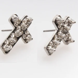 punk women and men silver rivet cross crystal stud earrings E30054