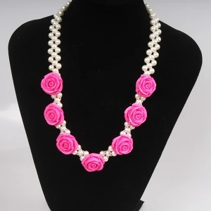 rainbow colored plastic acrylic artificial hawaiian flower necklace N90154