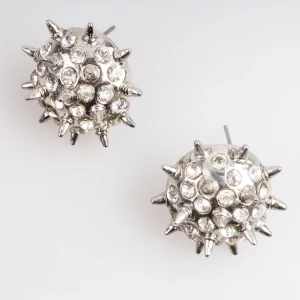 silver rivet rhinestone punk men s stud earrings E30053