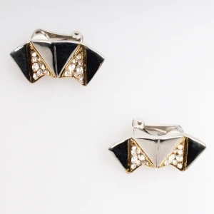 silver triangle shaped cheap fancy clip on earrings E30032