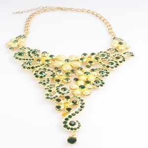 statement crystal flower vintage boutique pendant necklace N90077