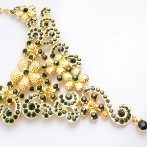 statement crystal flower vintage boutique pendant necklace N90077