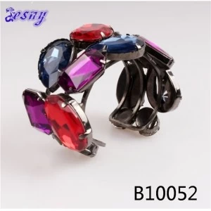 中国 twist simple design american colorful diamond studded bangles メーカー