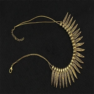 vintage rope gold feather leaf statement necklace N90081