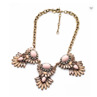 2018 Hot Selling Pink Resin Stone Pendant Necklace For Women Heart Necklace Fashion Jewelry