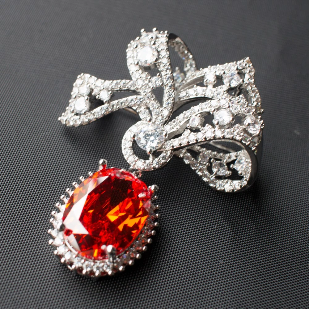2018 New Design Hot Selling Latest Wholesale Colorful Crystal Rhinestone Crown Wedding Jewellery Brooch
