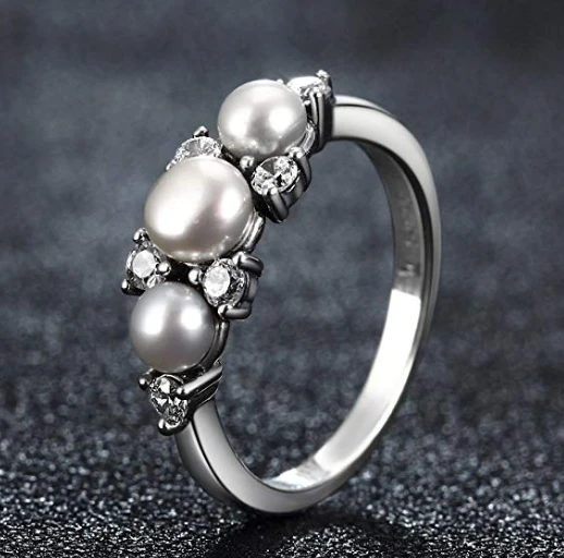 925 Sterling Silver Gorgeous Love Freshwater Pearl Ring for Women Wedding Jewelry Manufacturer
