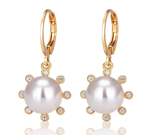 China Cheap OEM Custom Bracelets Hot Jewelry Cheap Faux Pearl Earrings China Factory Hersteller