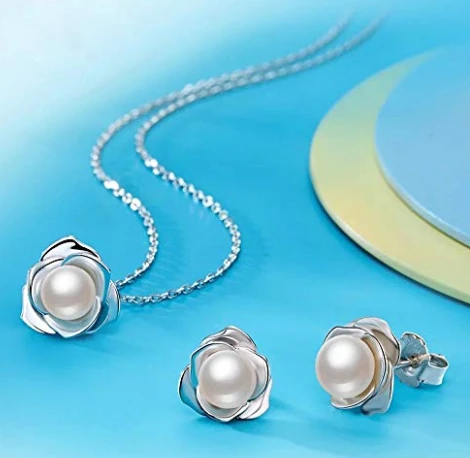 China Supplier High Polished 925 Sterling Silver Necklace with Natural Freshwater Pearl