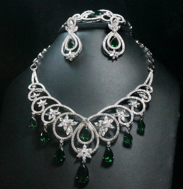 China fashion costume diamond cubic zirconia jewelry set manufacturer in China