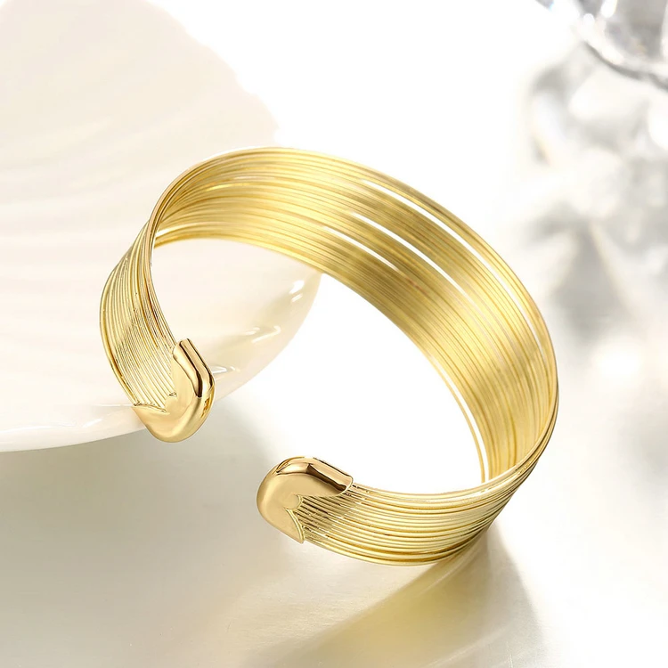 China manufacturer wholesale fashion jewelry yellow gold bangle bracelet for women