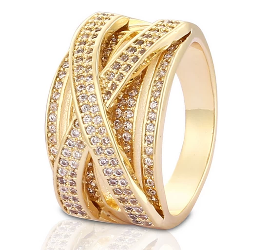 China Fashion Latest Designs Gold Plated CZ Wedding Rings for Women & Men's New Model Promise Jewelry Hersteller