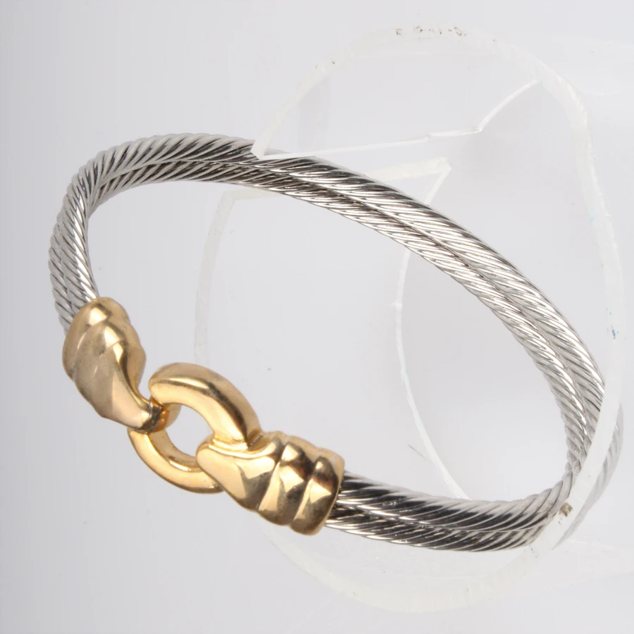 Gold Plated Bangle Woman Jewelry Bracelet Open Bangle For Women Rhodium18K Gold Plated Special Classic Bangle  oem bangle supplier china