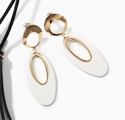 High Quality Gold Plating Zinc Alloy Elliptic Earrings for Woman