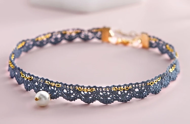 High Quality Manufacturer Zinc Alloy Lace Necklace with Artificial pearls pendant